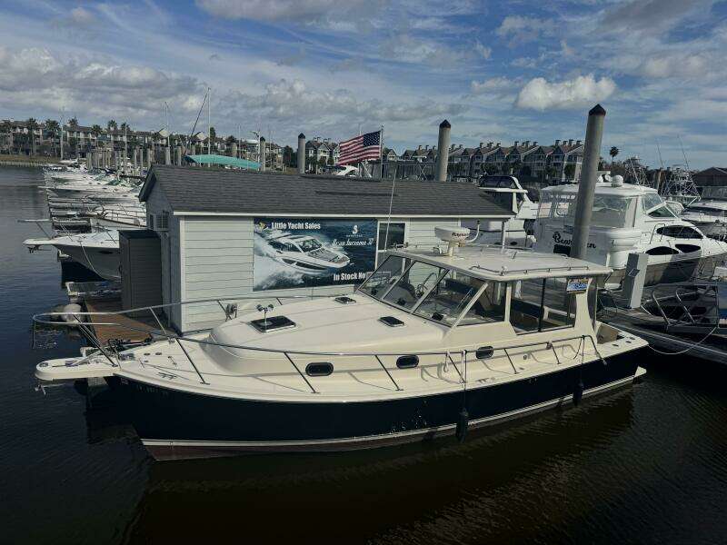 2008 Mainship 34 Pilot Hardtop