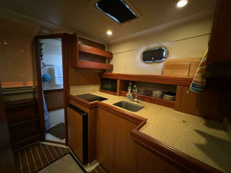 2008 Mainship 34 Pilot Hardtop