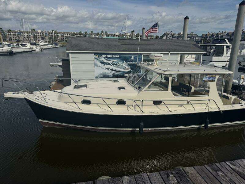 2008 Mainship 34 Pilot Hardtop