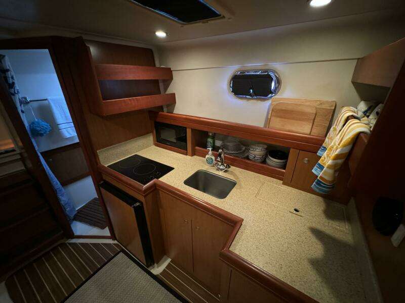 2008 Mainship 34 Pilot Hardtop