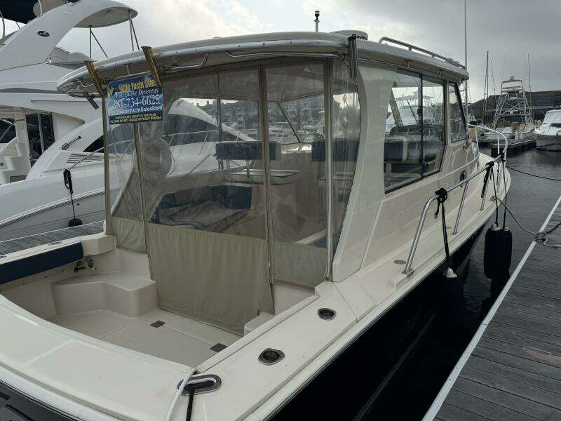 2008 Mainship 34 Pilot Hardtop