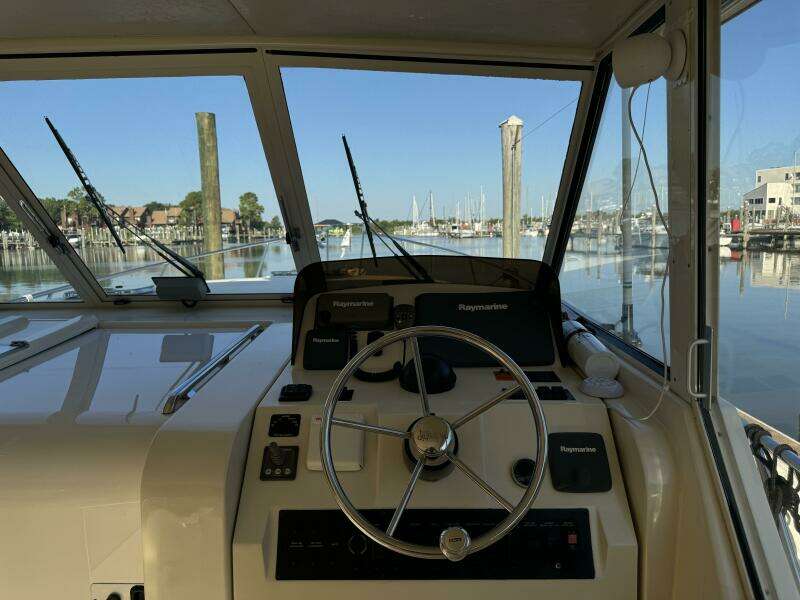 2008 Mainship 34 Pilot Hardtop