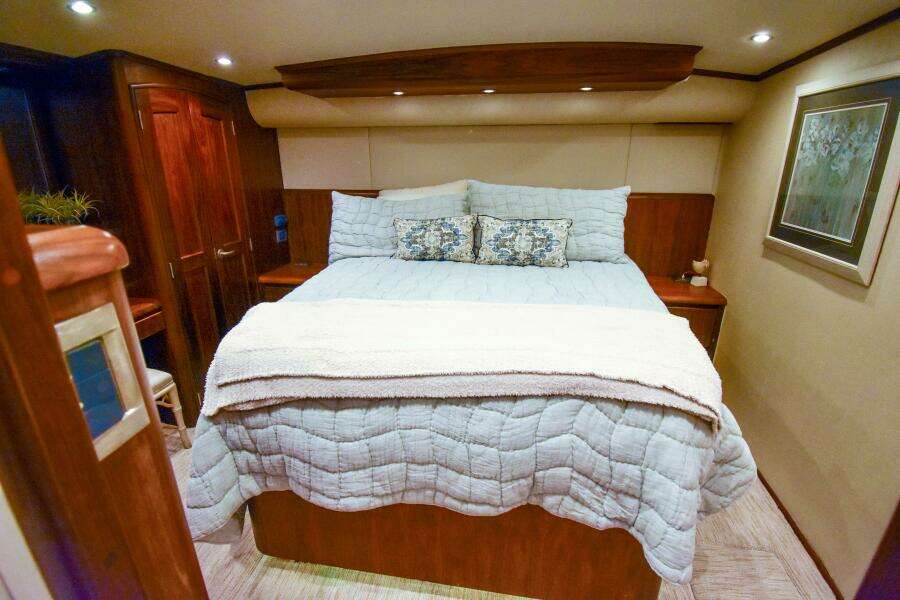 1991 Monterey 65 Convertible Emma Ruth