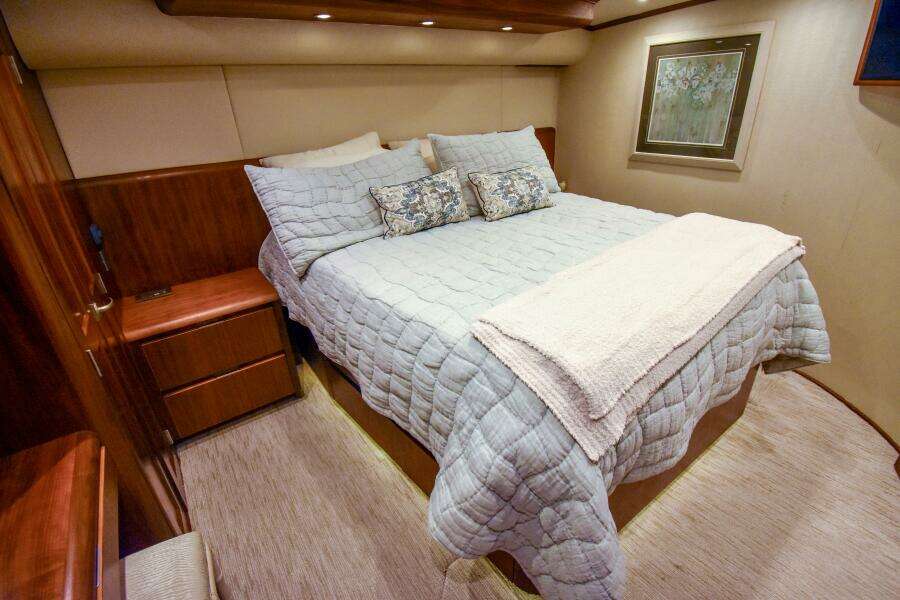 1991 Monterey 65 Convertible Emma Ruth