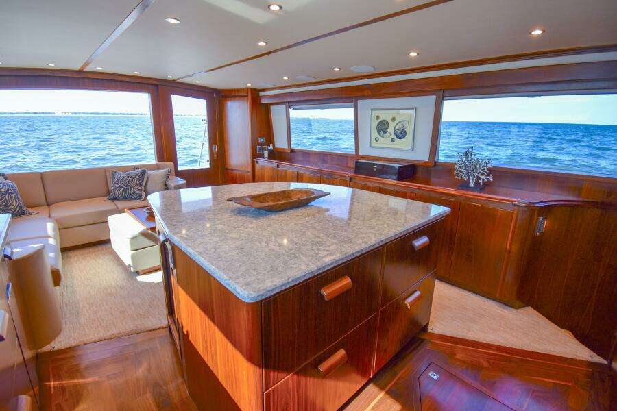 1991 Monterey 65 Convertible Emma Ruth