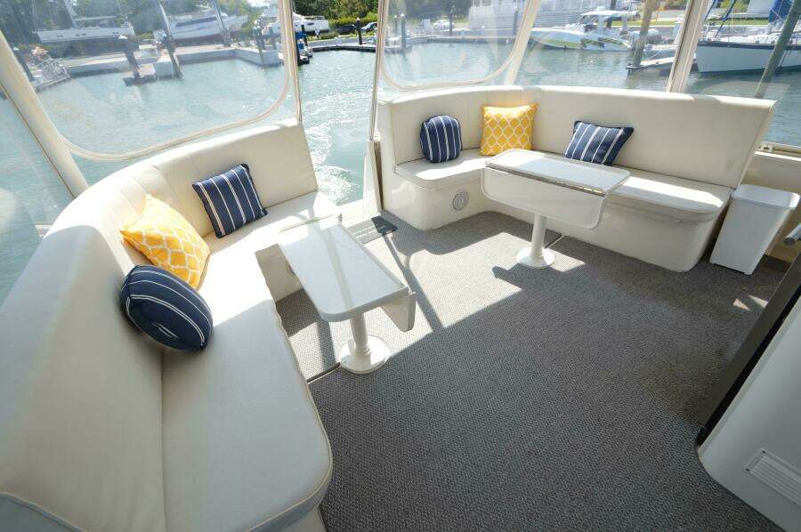 1995 Ocean 48 Cockpit Motor Yacht