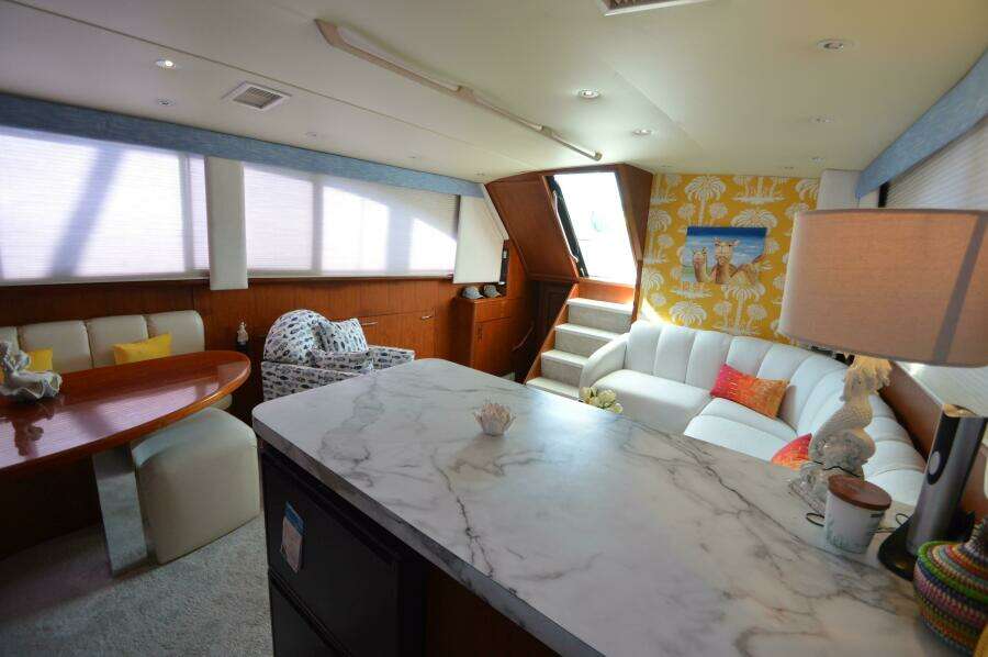 1995 Ocean 48 Cockpit Motor Yacht