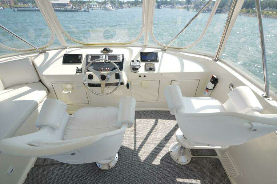 1995 Ocean 48 Cockpit Motor Yacht