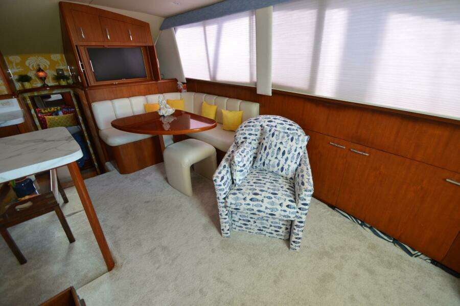 1995 Ocean 48 Cockpit Motor Yacht