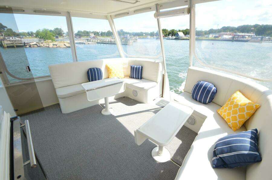 1995 Ocean 48 Cockpit Motor Yacht