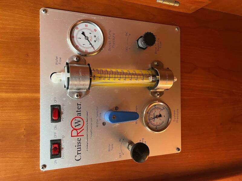 1996 Gozzard Aft Cockpit