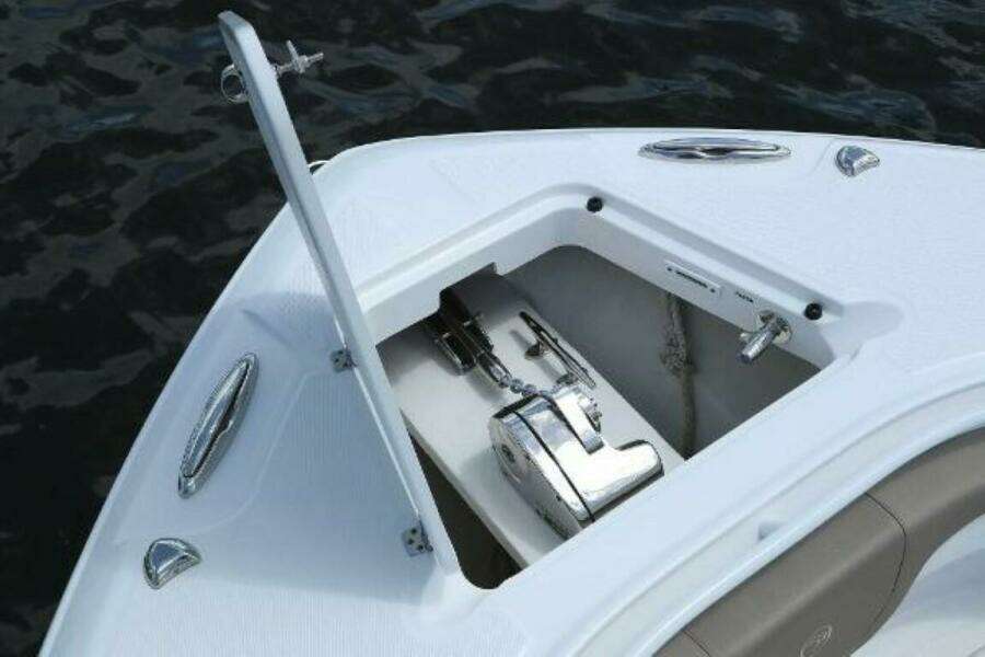 2025 Edgewater 370CC