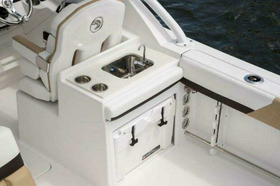 2025 Edgewater 248CX