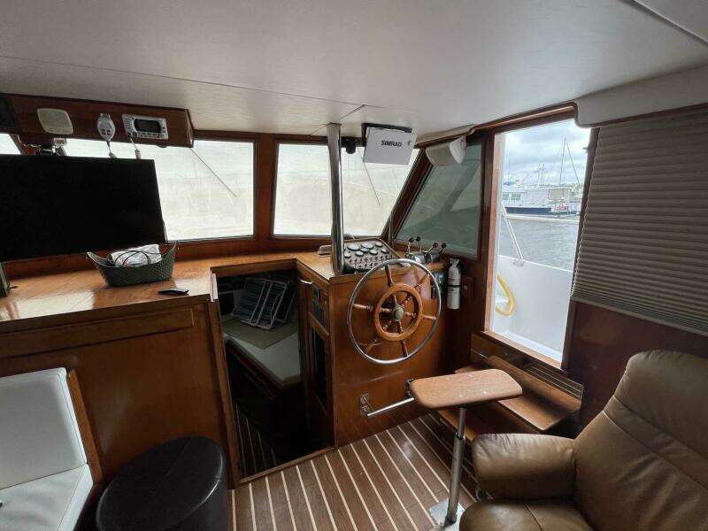 1985 DeFever 40 Offshore Cruiser