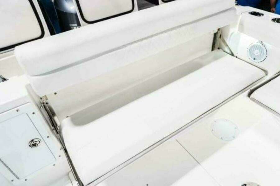 2025 Edgewater 280CX