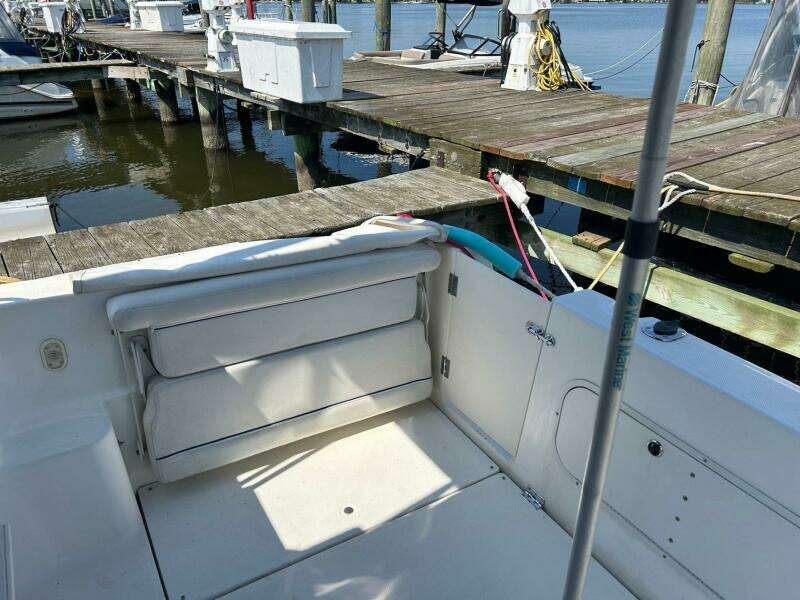 2008 Bayliner Discovery 288