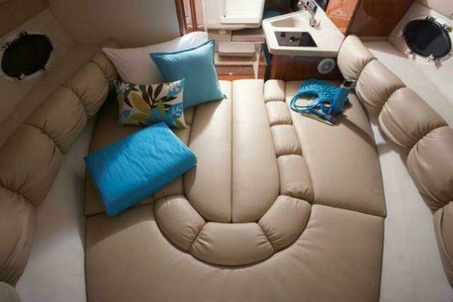 2007 Larson Cabrio 274