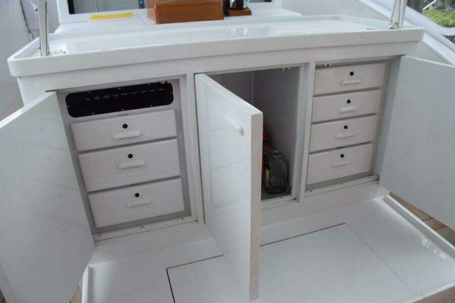 Tackle Center And Pump And Light Switch Panel