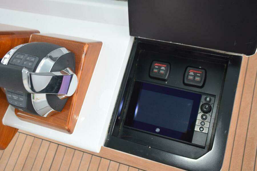 Mercury Controls, Start Stops And Display Panel