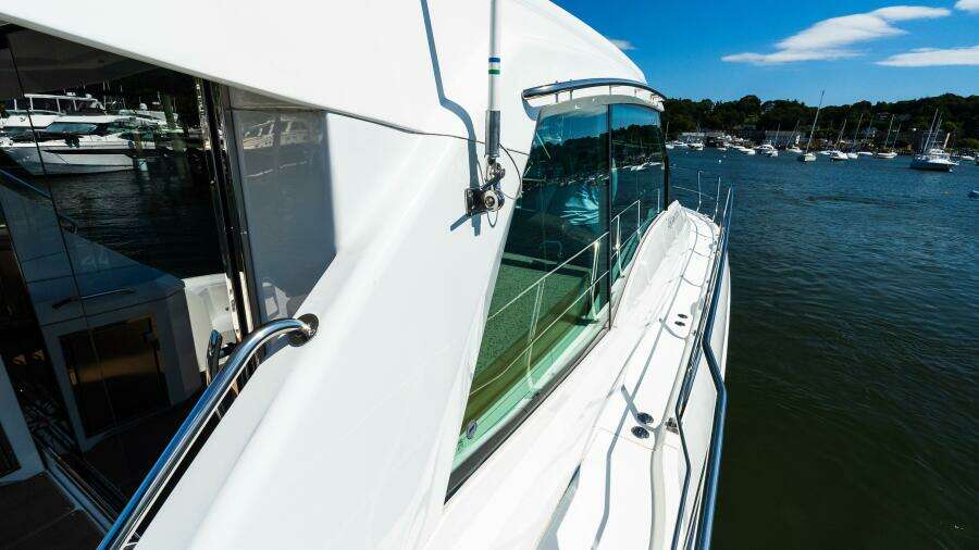 2013 Cruisers 48 Cantius