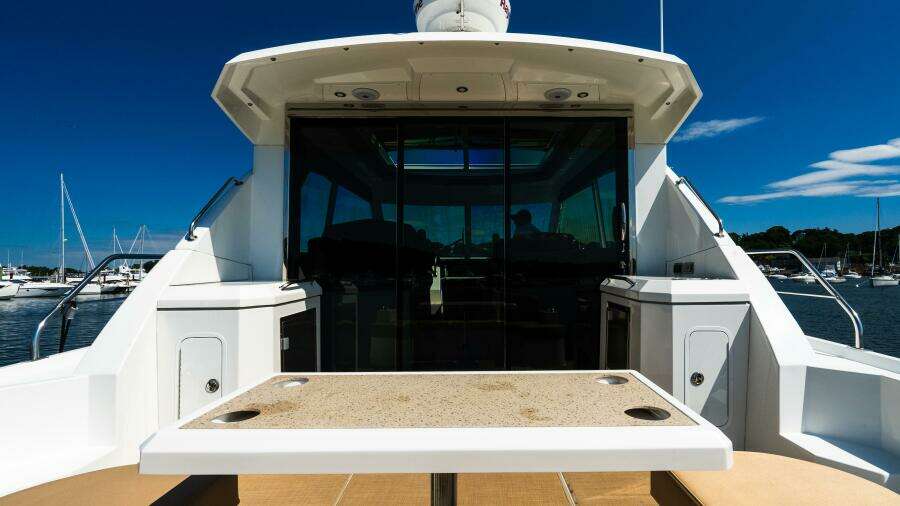 2013 Cruisers 48 Cantius