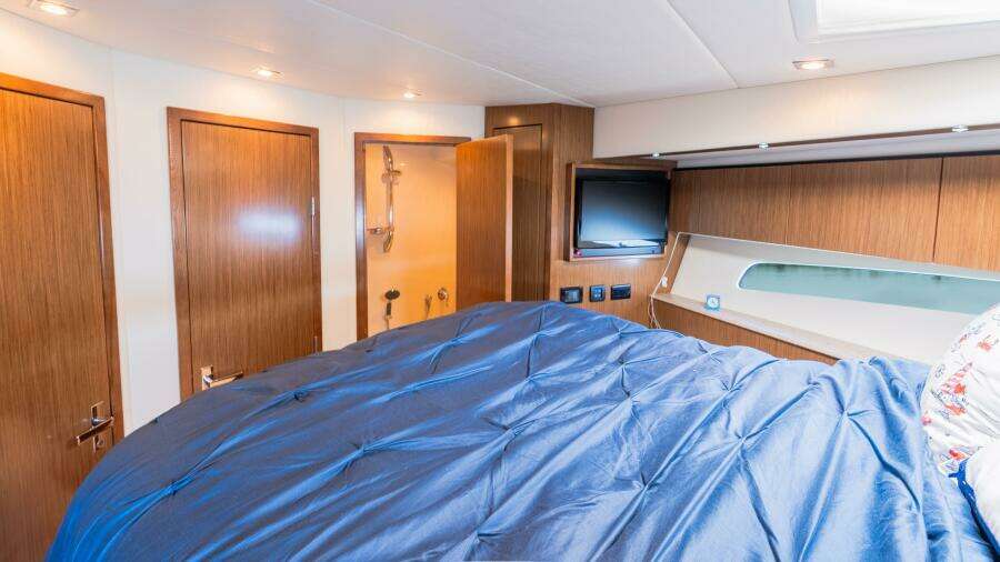 2013 Cruisers 48 Cantius