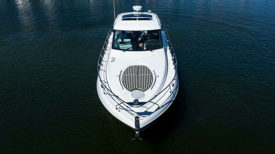 2013 Cruisers 48 Cantius