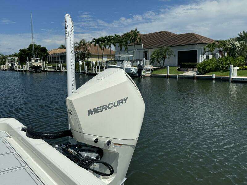 2019 Ranger 2360 Bay Ranger