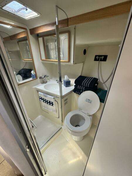 1995 Sea Ray Express Cruiser