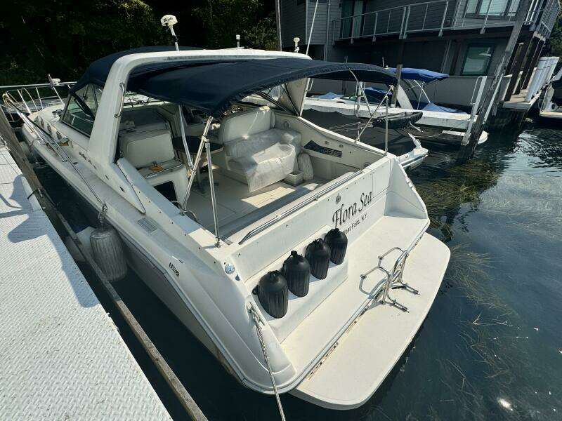 1995 Sea Ray Express Cruiser