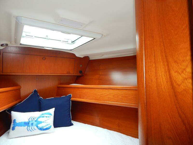V-berth starboard