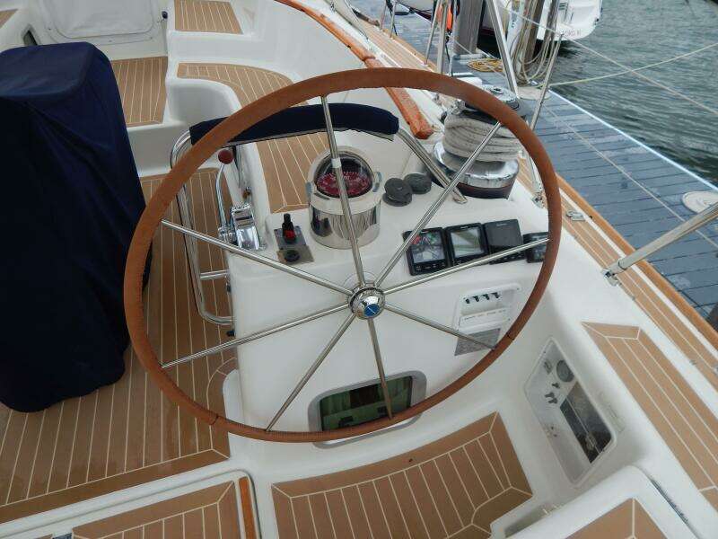 Starboard helm