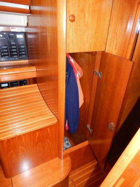 Hanging locker and entrance to Master aft