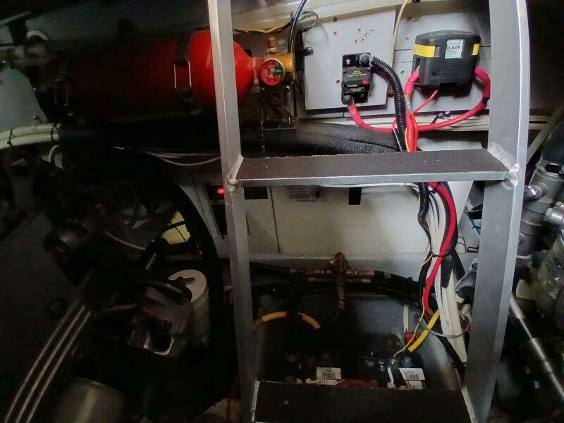 2006 Silverton 35 Motor Yacht