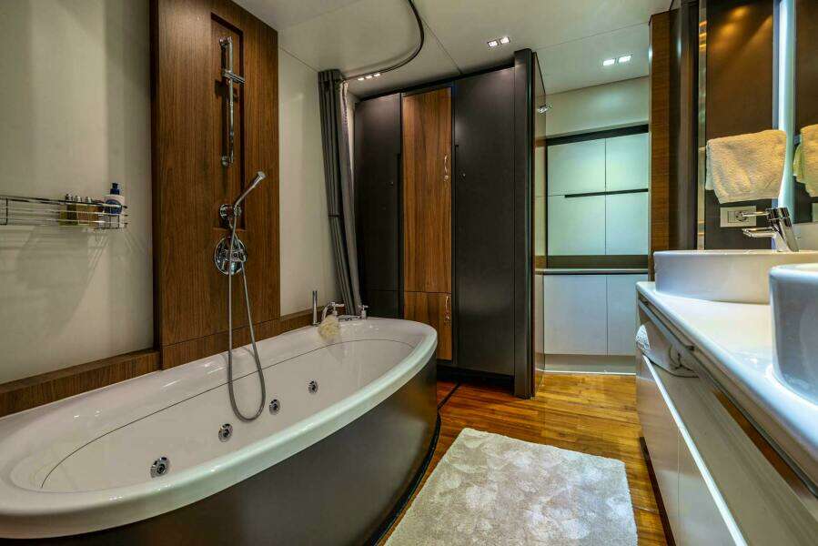 2007 Peri Yachts Peri 29