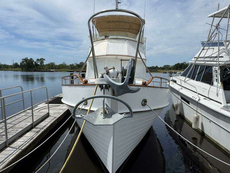 1989 Grand Banks 42 Motor Yacht