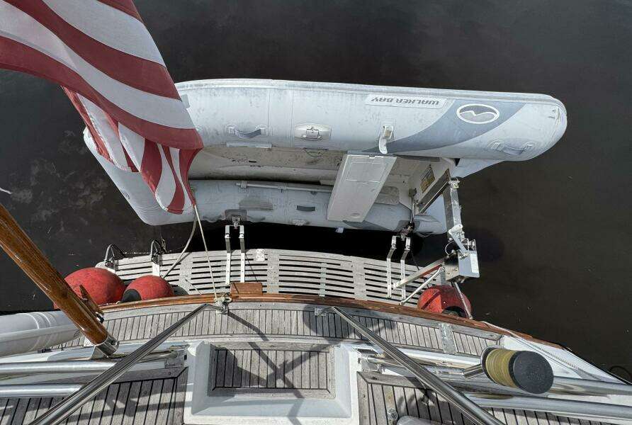 1989 Grand Banks 42 Motor Yacht