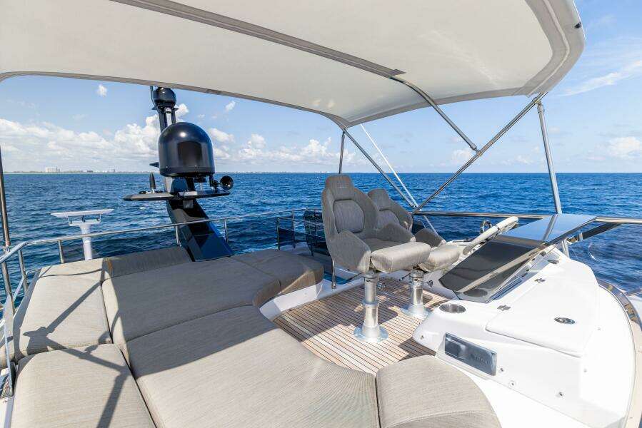 2021 Azimut S6 Sport Fly