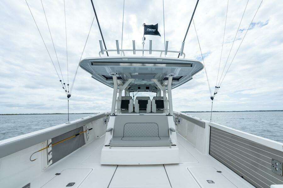 2023 Pursuit S 428 Sport