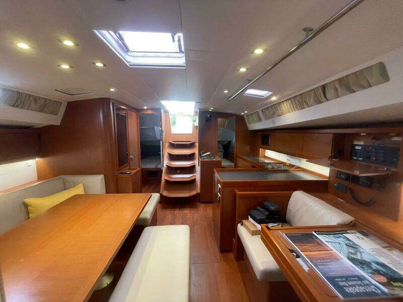 2014 Beneteau Oceanis