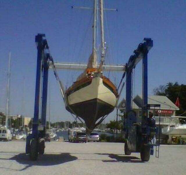 2001 Sam L. Morse Bristol Channel Cutter