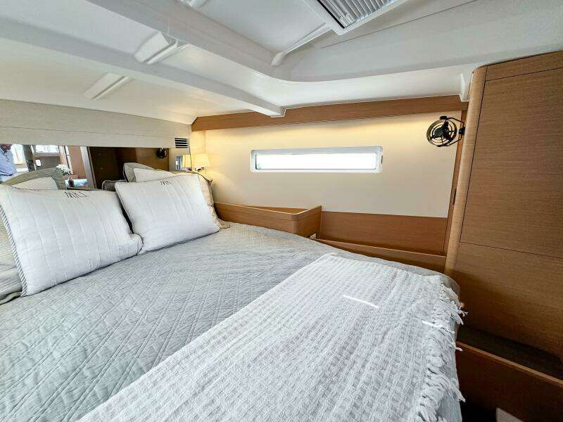 2023 Jeanneau Sun Odyssey 440 #442