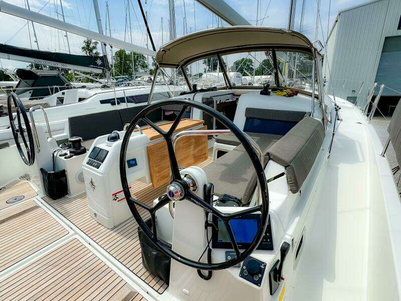 2023 Jeanneau Sun Odyssey 440 #442