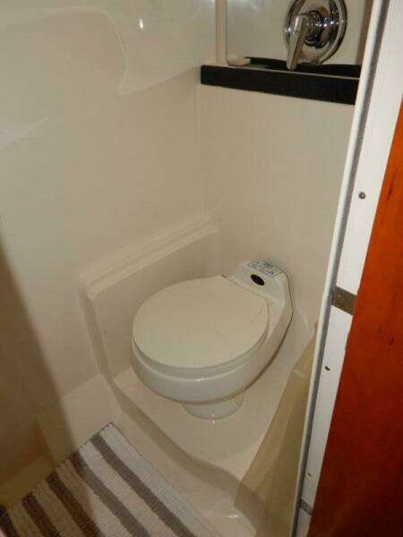 2003 Regal 3860 Commodore Diesel