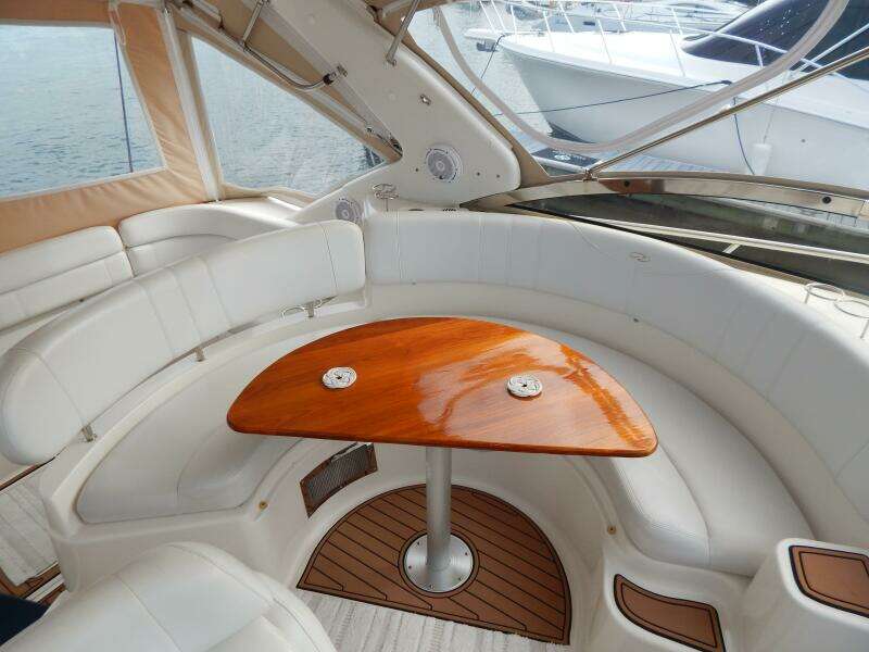 2003 Regal 3860 Commodore Diesel