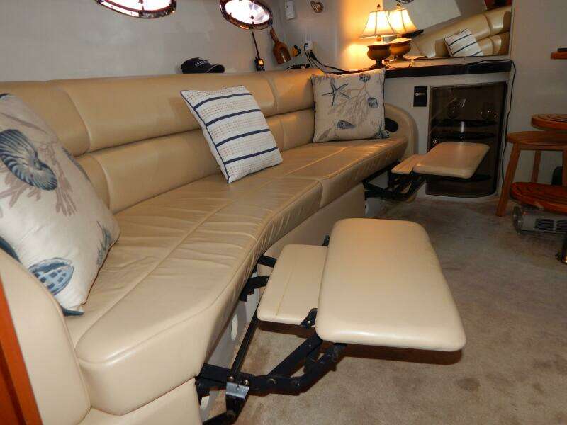 2003 Regal 3860 Commodore Diesel