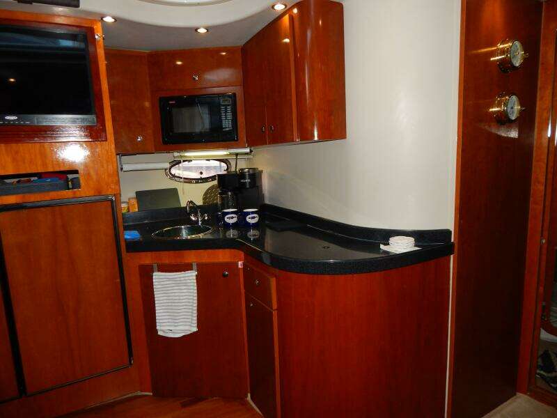 2003 Regal 3860 Commodore Diesel