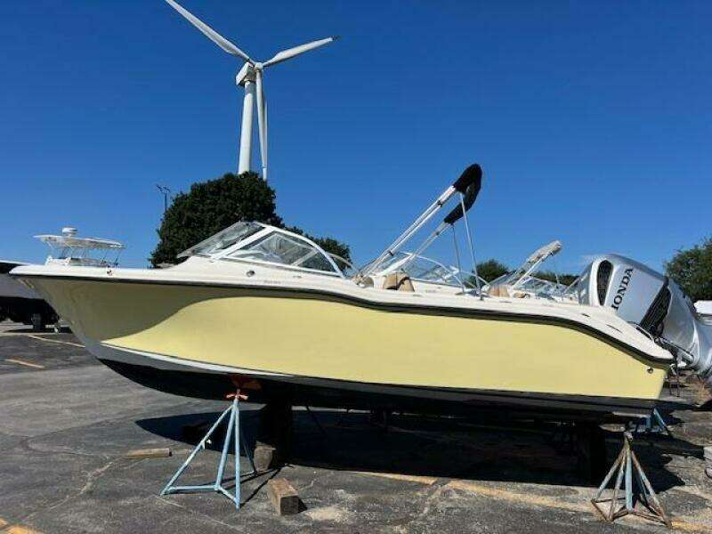 2020 Key West 239 DC