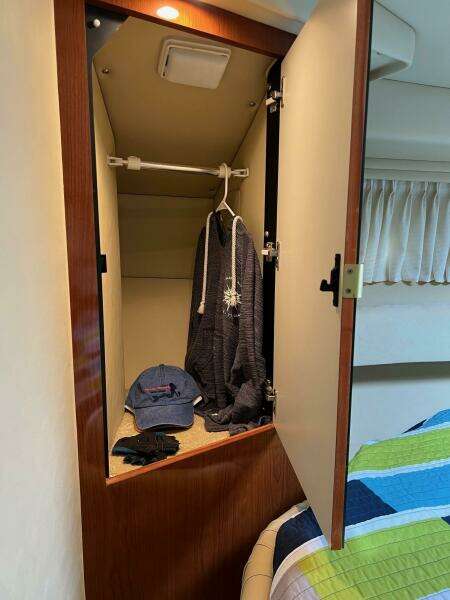 2002 Sea Ray 380 Sundancer