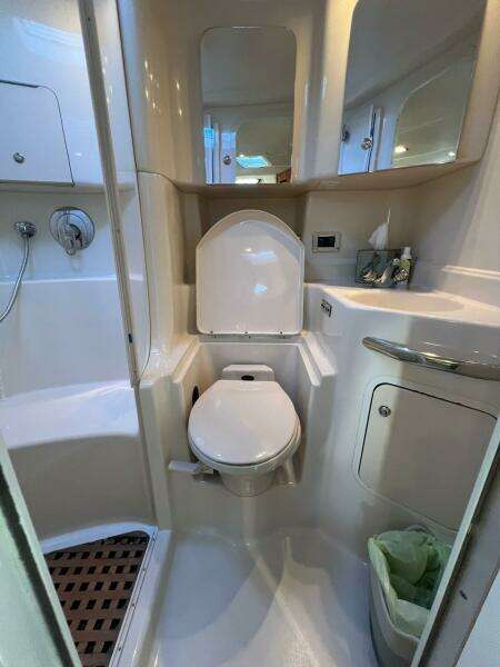 2002 Sea Ray 380 Sundancer